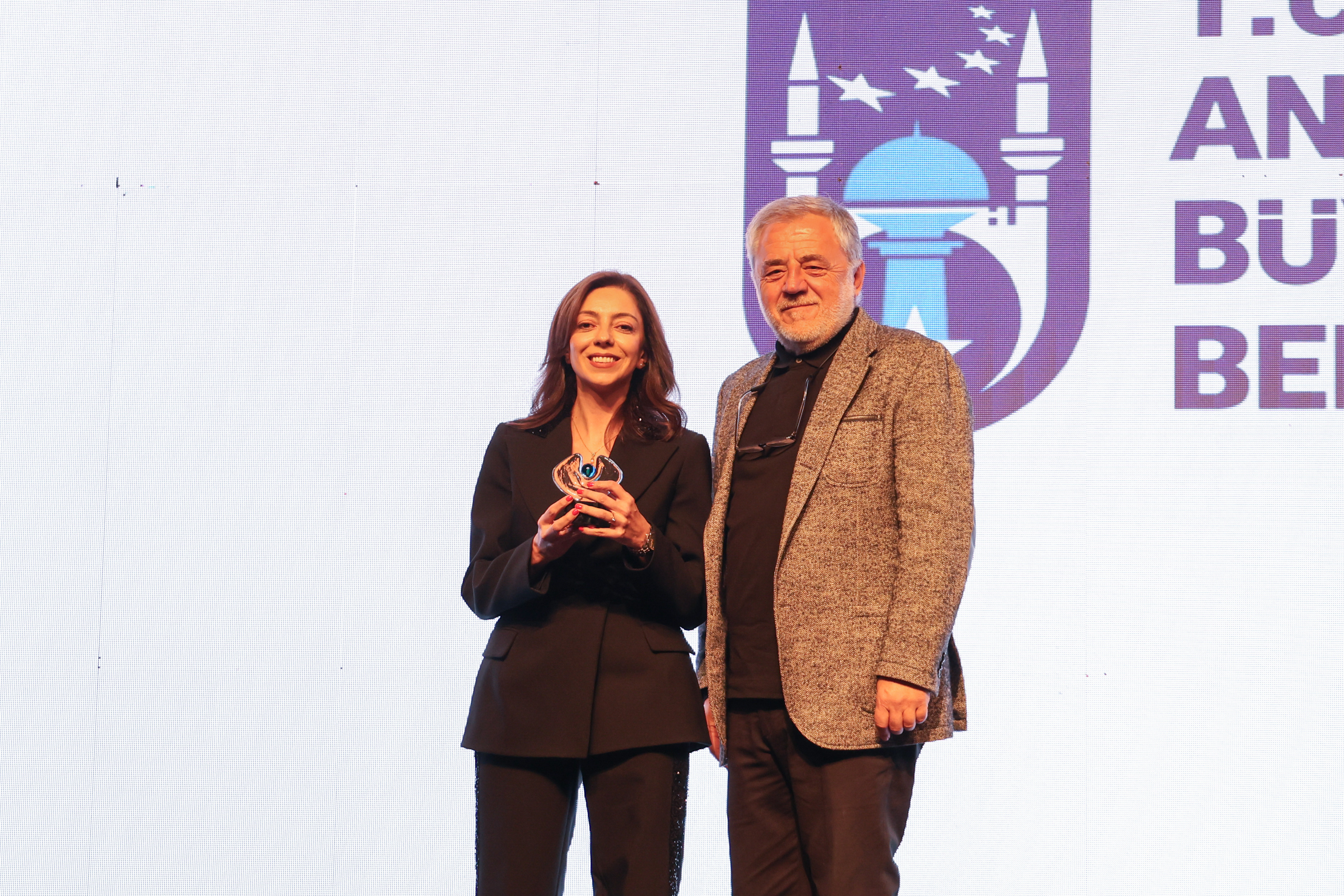 ayc--a-yusufog--lu-ko--rog--lu_u--mit-sezgin